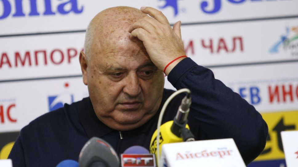 Бисерите на Венци Стефанов нямат край (видео)