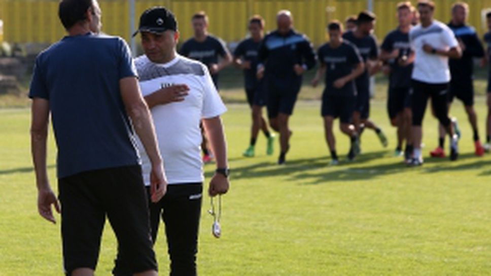 Николай Митов проведе първата си тренировка със Септември (София)