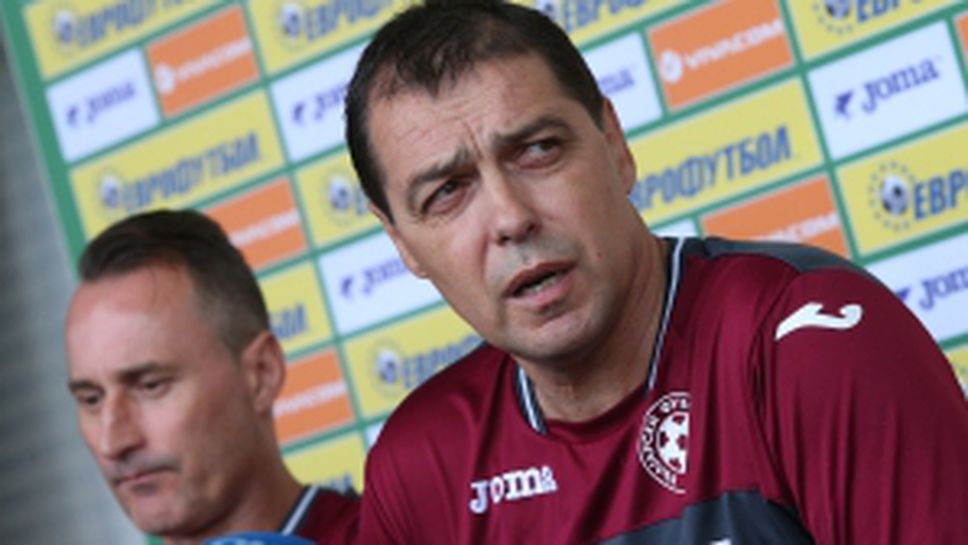 Пресонференция на Петър Хубчев преди двубоя със Швеция