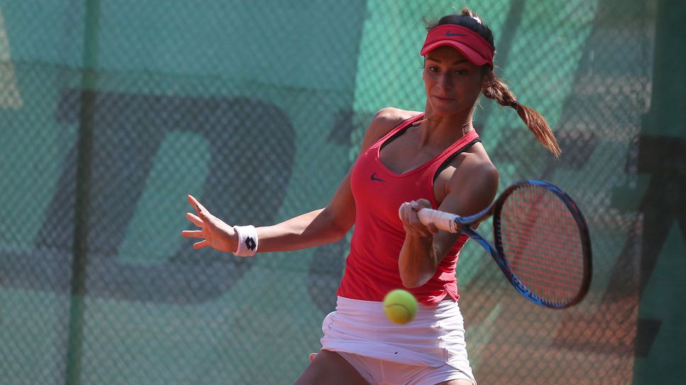 Ани Вангелова стартира с победа на турнир по тенис в Баня Лука