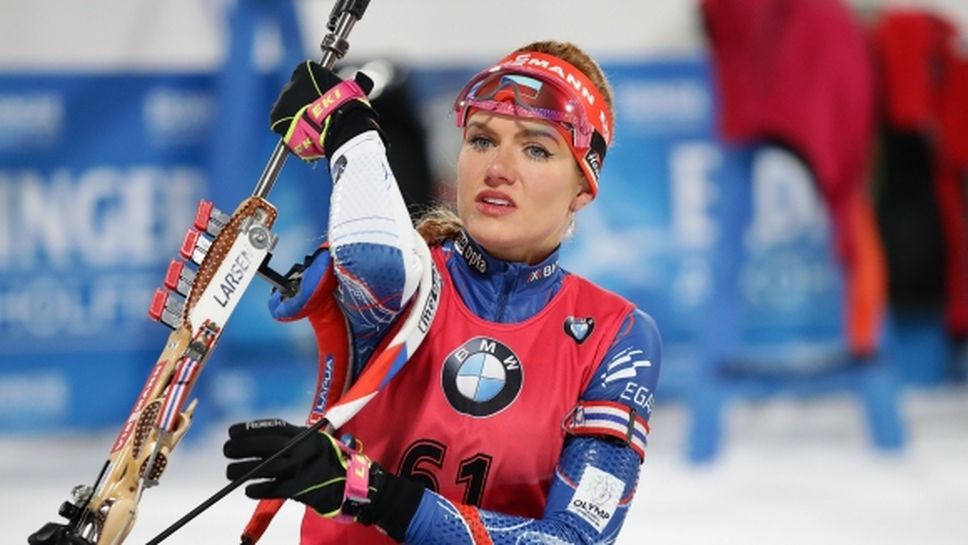 Коукалова пропуска следващия сезон в биатлона