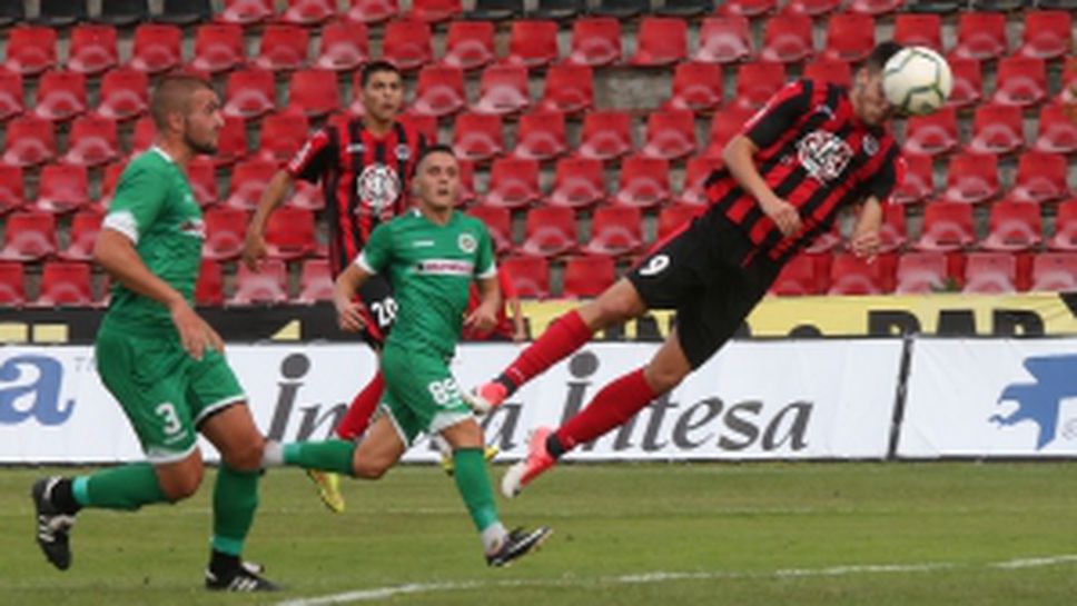 Локомотив (София) - Нефтохимик