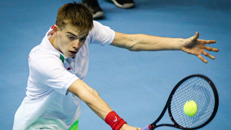 Нестеров се класира за четвъртфиналите на двойки в Анталия