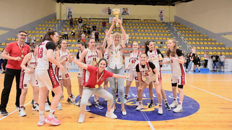 Локомотив София е безапелационният шампион при девойките