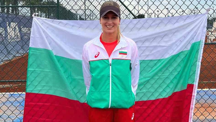 Гергана Топалова спаси два мачбола и се класира за втория