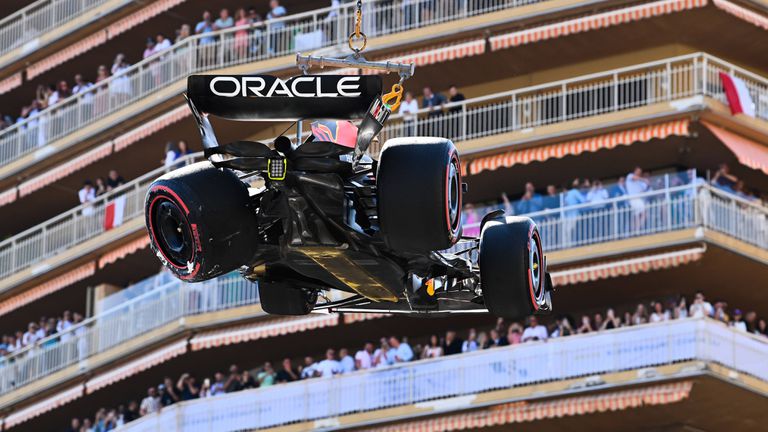 Катастрофата на Серхио Перес в началото на квалификацията за Гран