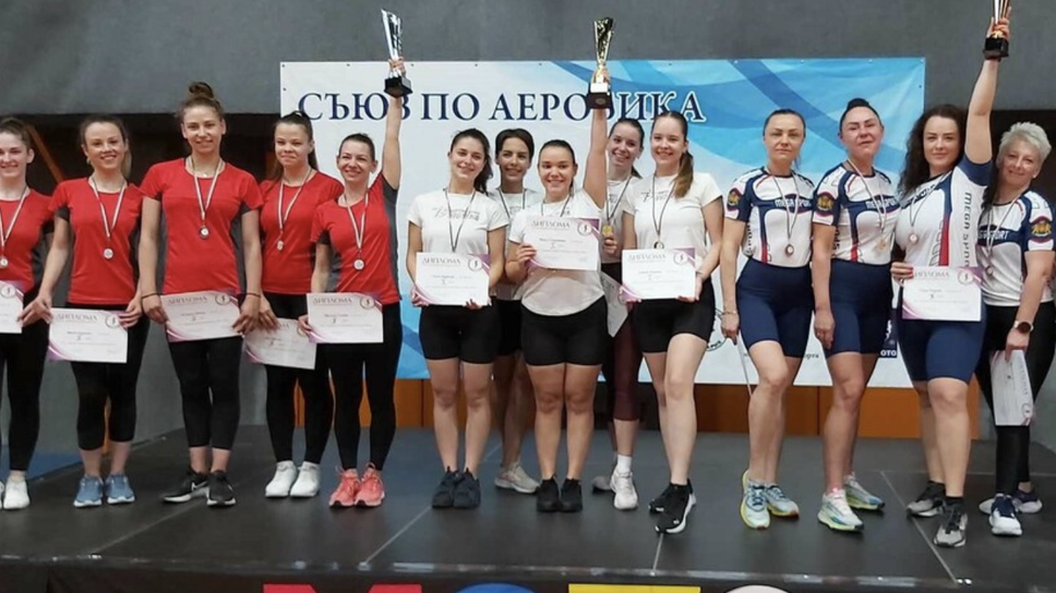 Хасковският клуб Виолена стана шампион на държавното по спортна аеробика