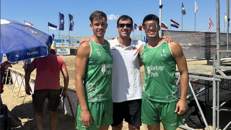 България в топ 8 на Европейското по плажен волейбол до 22 години