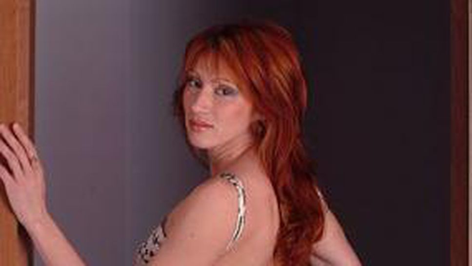 Секссимволът Цвети Кирилова: Имам шанс във Валенсия