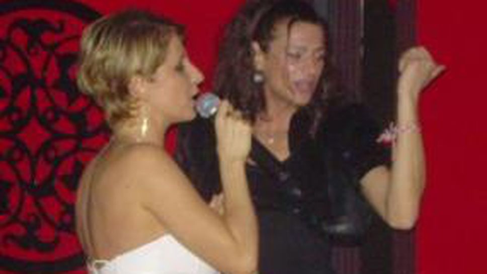 Джина Стоева и Венелина Венева  „купонясват" заедно