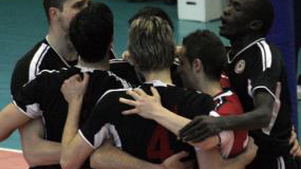 ЦСКА обърна ЛукОйл-Нефтохимик с 3:2, "червените" на две победи от титлата