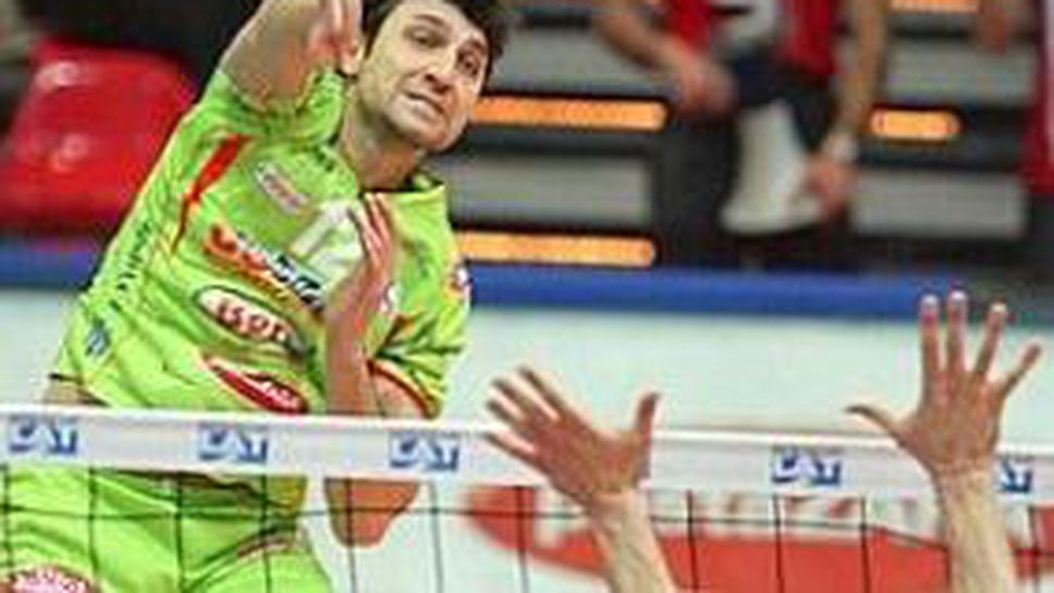 Венци Симеонов ще играе утре с болки и на инжекции срещу Тренто