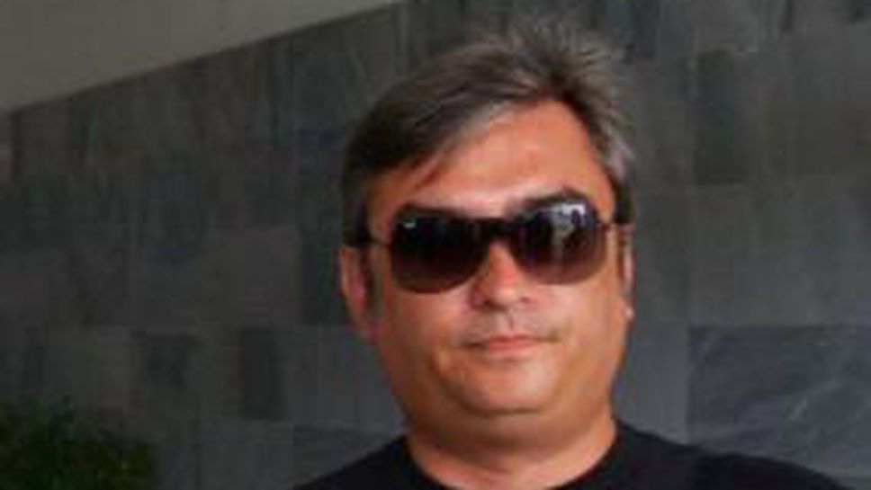 Цонко Цонев: Вили Вуцов от две години чака да поеме Левски