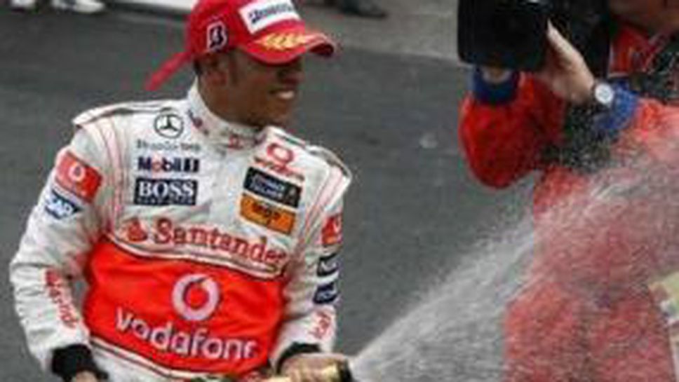 Хамилтън печели рулетката в Монако