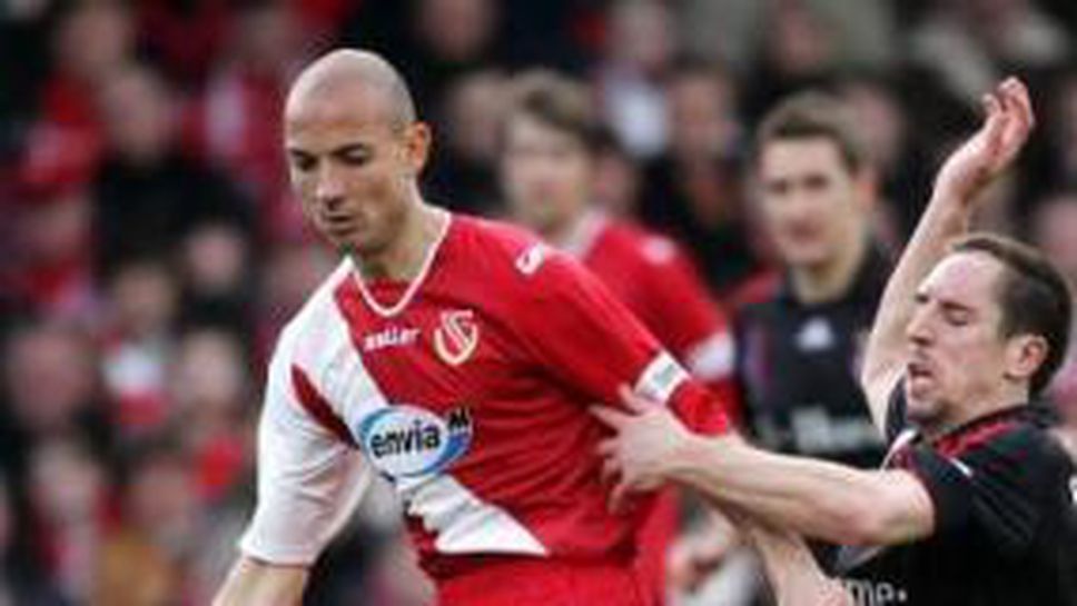 Левски чака още пари за Пелето