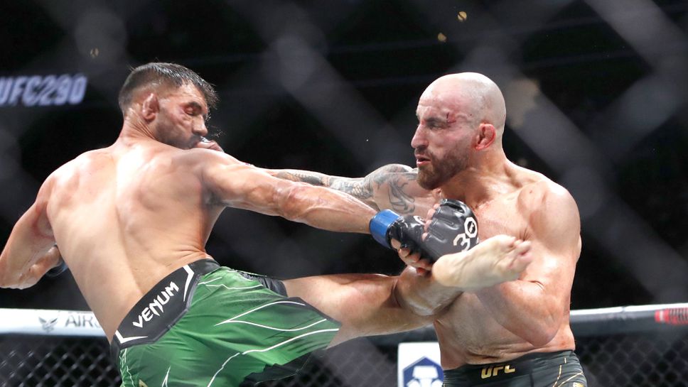 Топурия освободи титлата, Волкановски и Лопес ще спорят за пояса