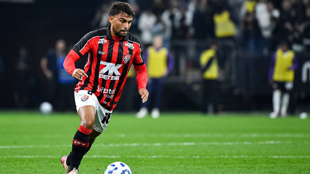 Спрягат бразилец за трансфер в български клуб, най-вероятно става въпрос за ЦСКА