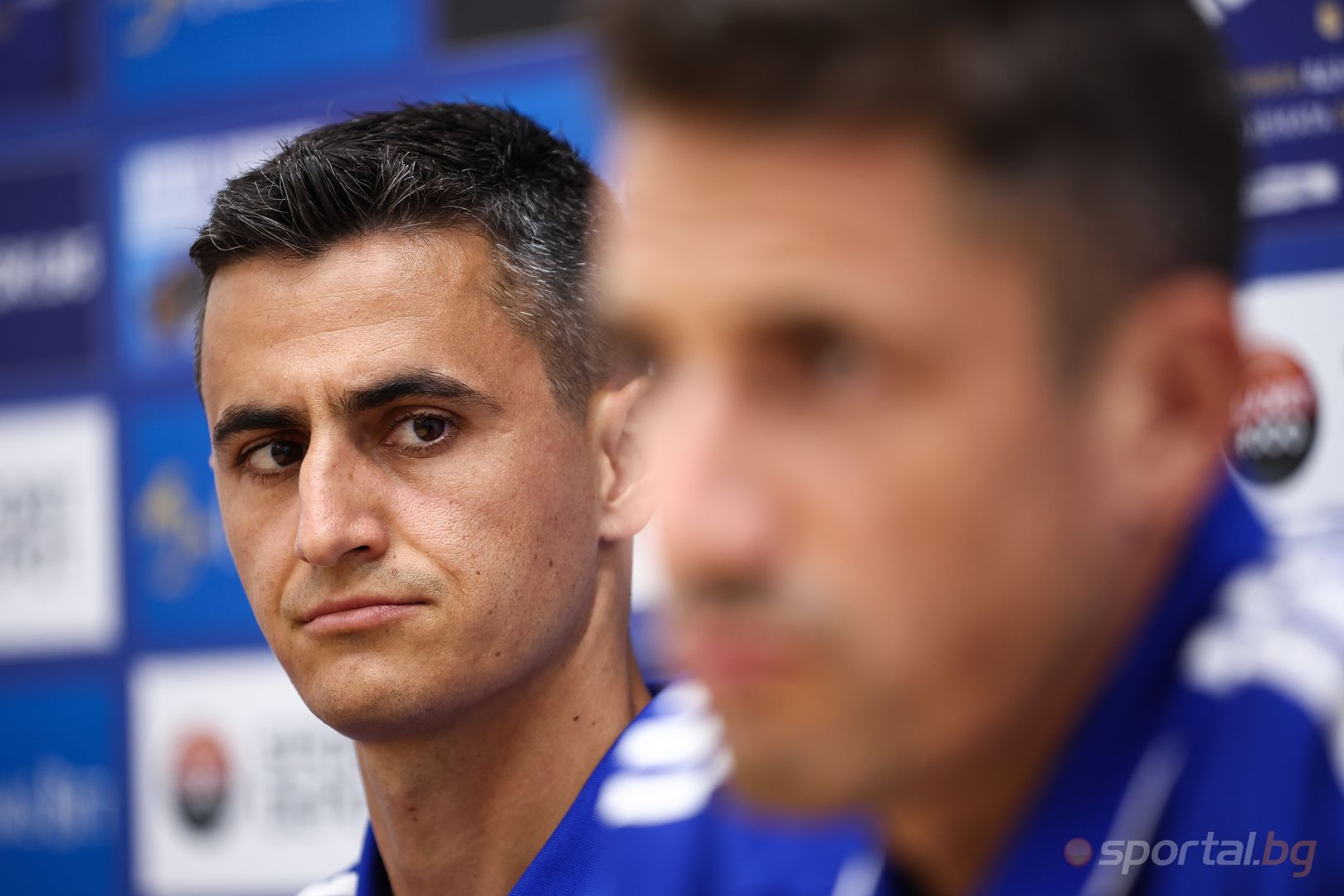 Пресконференция на Веласкес преди мача с Апоел