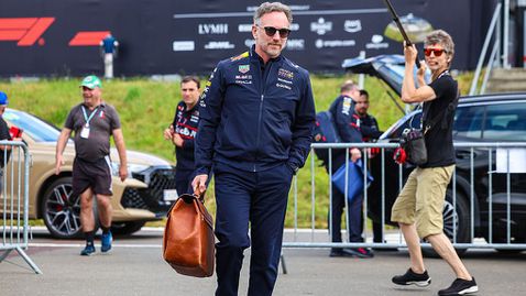  Има ли късмет Хорнър да отиде в Кадилак? 