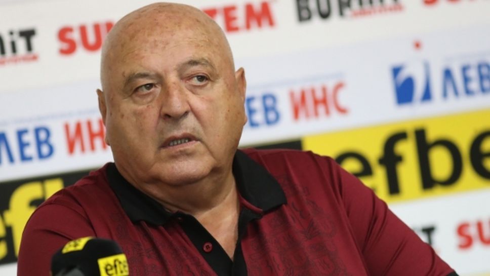 Стефанов: Левски е постигал най-големите си успехи, когато основното ядро на отбора е било от българи