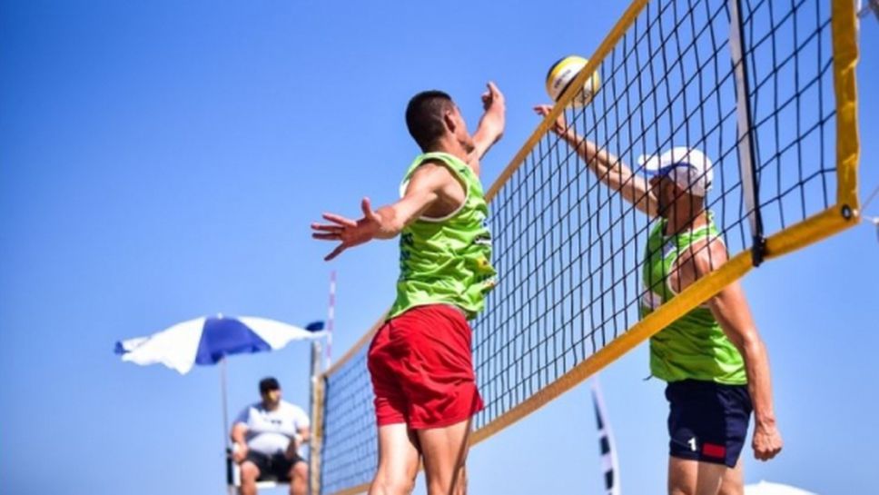 Любо Ганев открива турнир по плажен волейбол