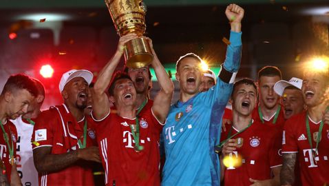 Футболистите в Германия избраха най-добрите за сезона