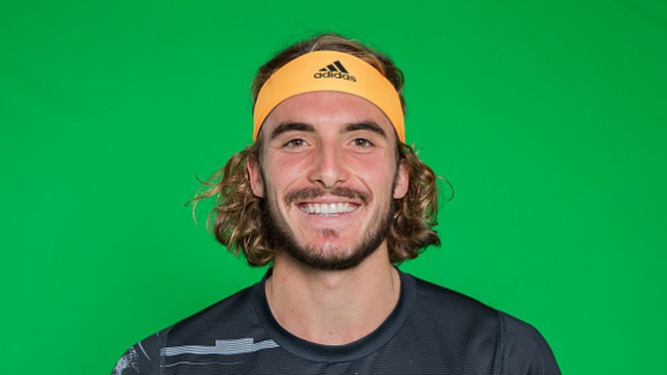 Циципас се измайтапи с разпускащия в Гърция Хачанов