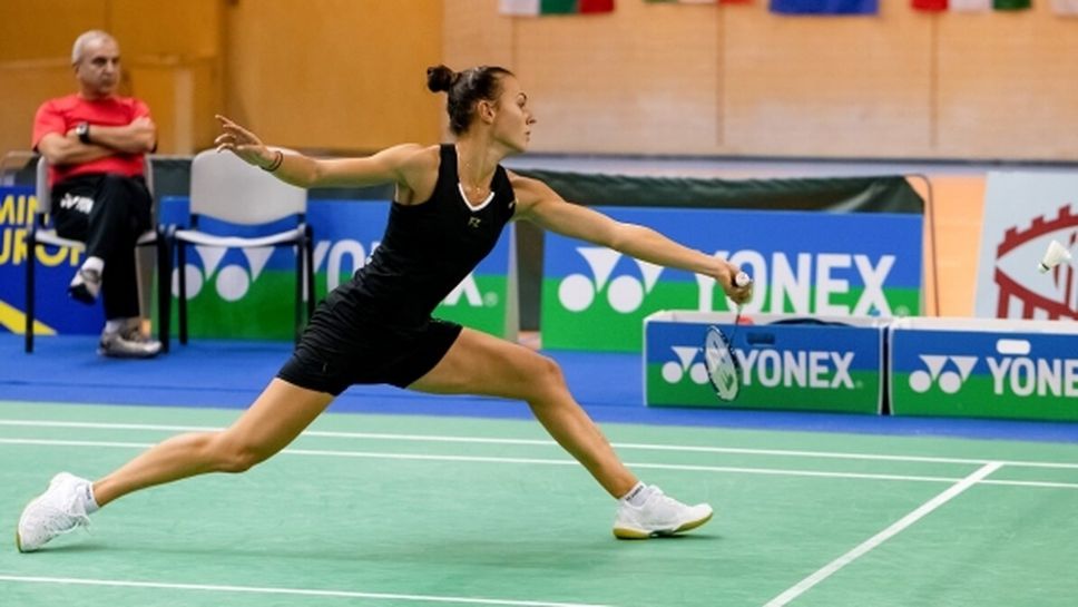 Мария Мицова претърпя операция, пропуска месеци