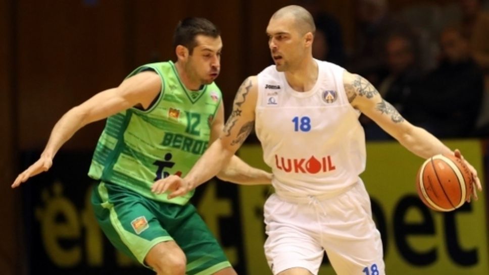 Христо Николов се заема с подрастващите в Черноморец