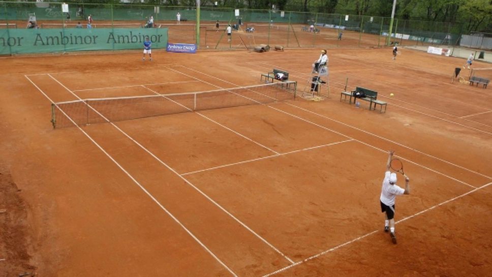 Пороят в София обърка програмата във втория ден на "Амбинор Къп"