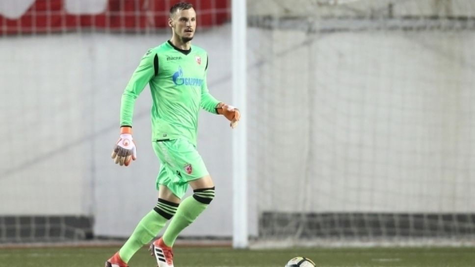 Попович се връща в Цървена звезда след провала на трансфера му в Левски