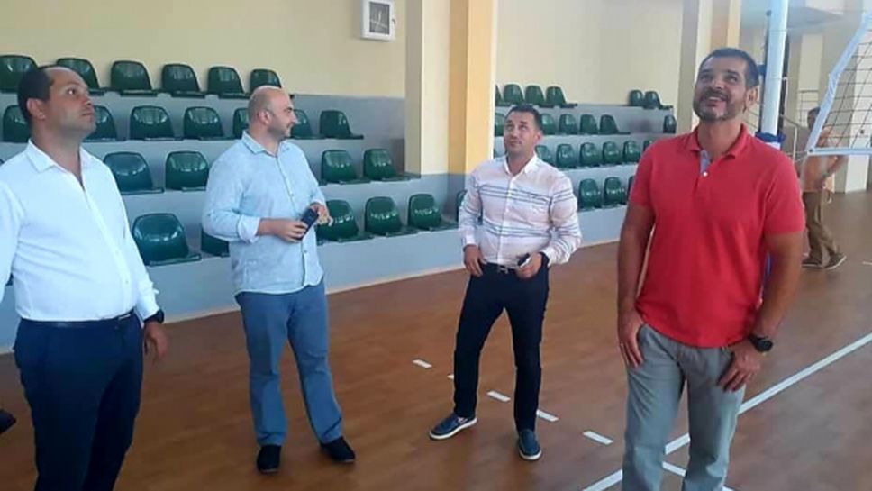 Обсъдиха възраждане на женския волейбол във Враца
