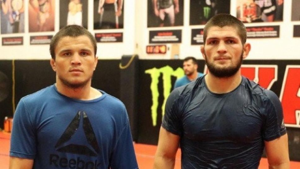 Братовчед на Хабиб ще дебютира в UFC през есента