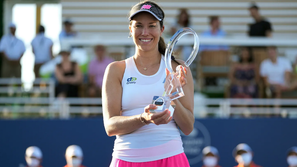 Колинс надигра Касатките в Сан Хосе и спечели втора поредна титла