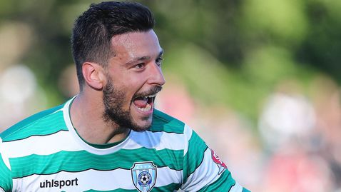  Официално: Черно море подписа с Влатко Дробаров 