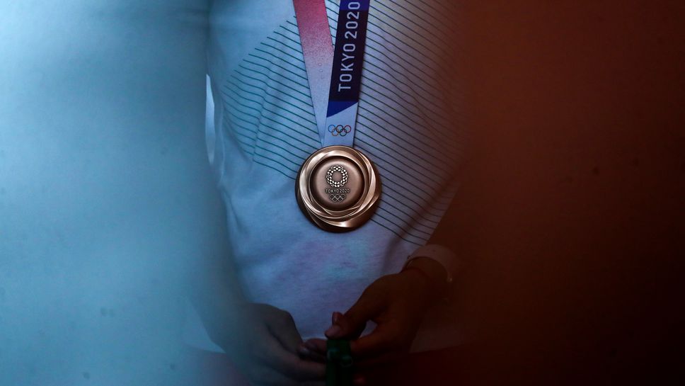 Тайбе Юсеин и Евелина Николова се прибират от Токио