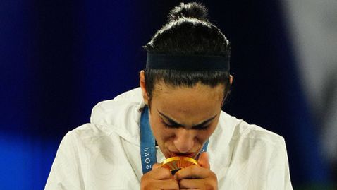  Имане Хелиф възнамерява да пази олимпийската си купа в Лос Анджелис 2028 