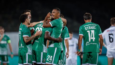 4 от 4 за Лудогорец! Шампионите загряха за Ференцварош с класика над Славия