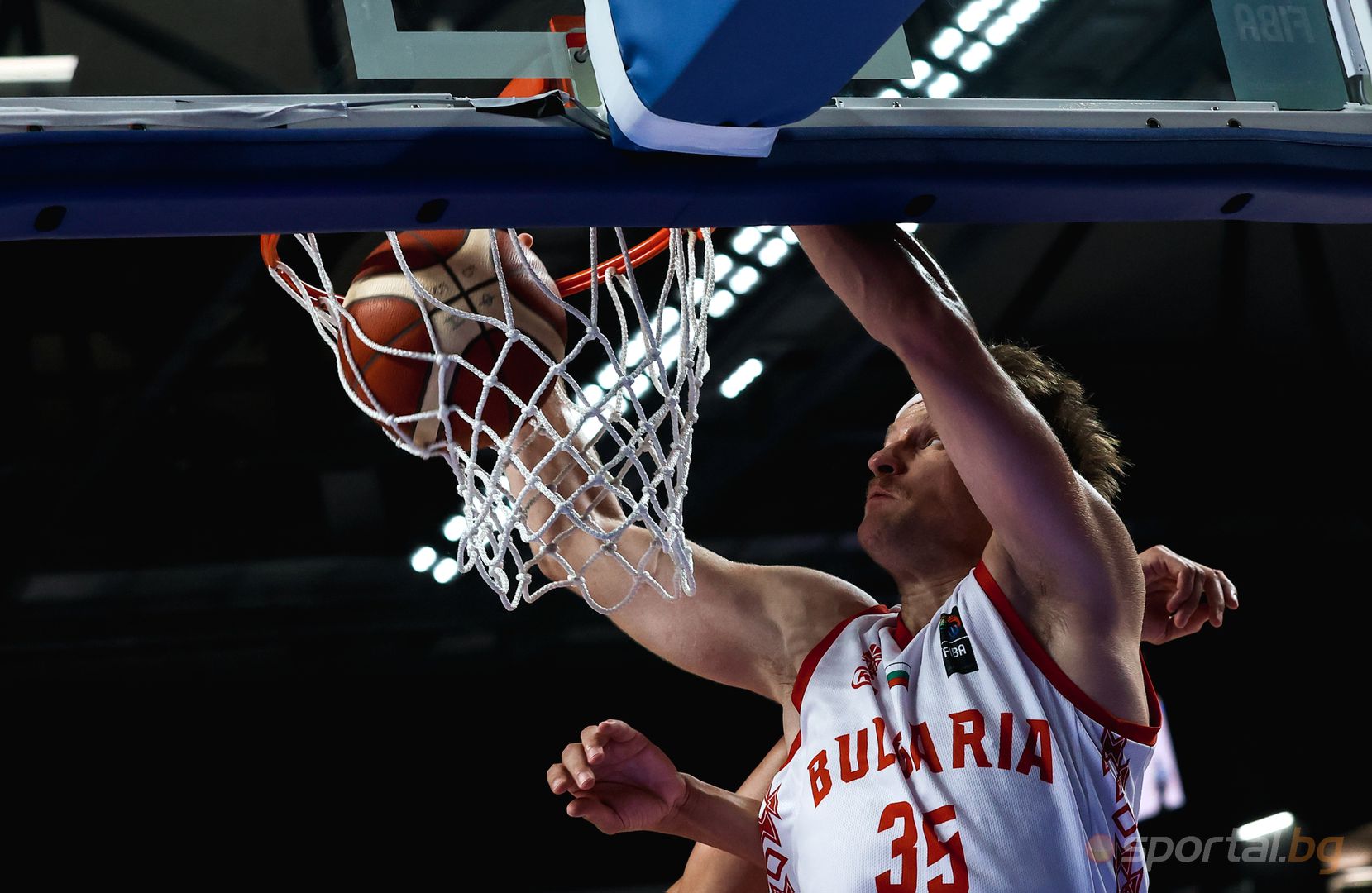 България 70:81 Нидерландия