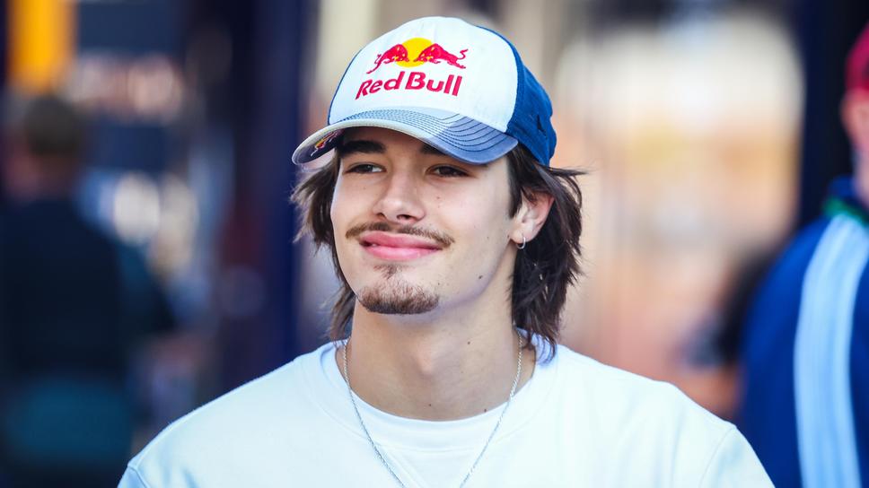 Водещият коментатор на F1 TV: С карането си Цолов си заслужава промоция във Формула 1