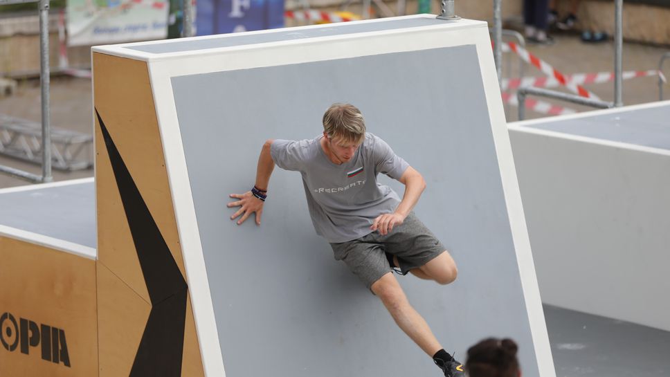 Руслан Пешев e финалист на Световната купа по паркур, контузия спря Мартин Димитров в квалификациитe