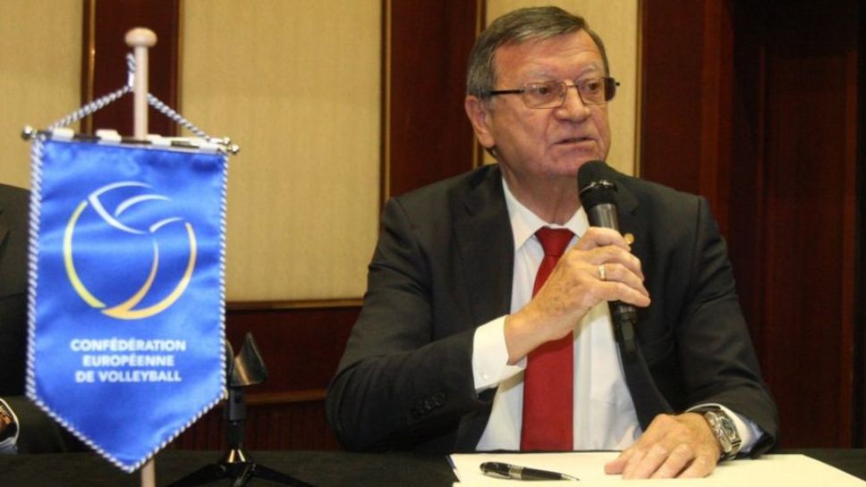 Президентът на Европейската волейболна конфедерация Александър Боричич изпрати телеграма след кончината на Живко Жечев