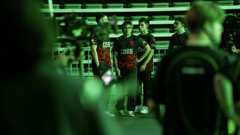 Грандът FaZe отпадна изненадващо от FISSURE Playground