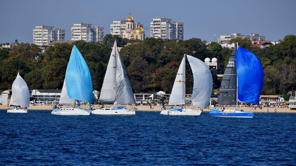 Рекорден брой екипажи се бореха с ветровете в Shorthanded Regatta 2023