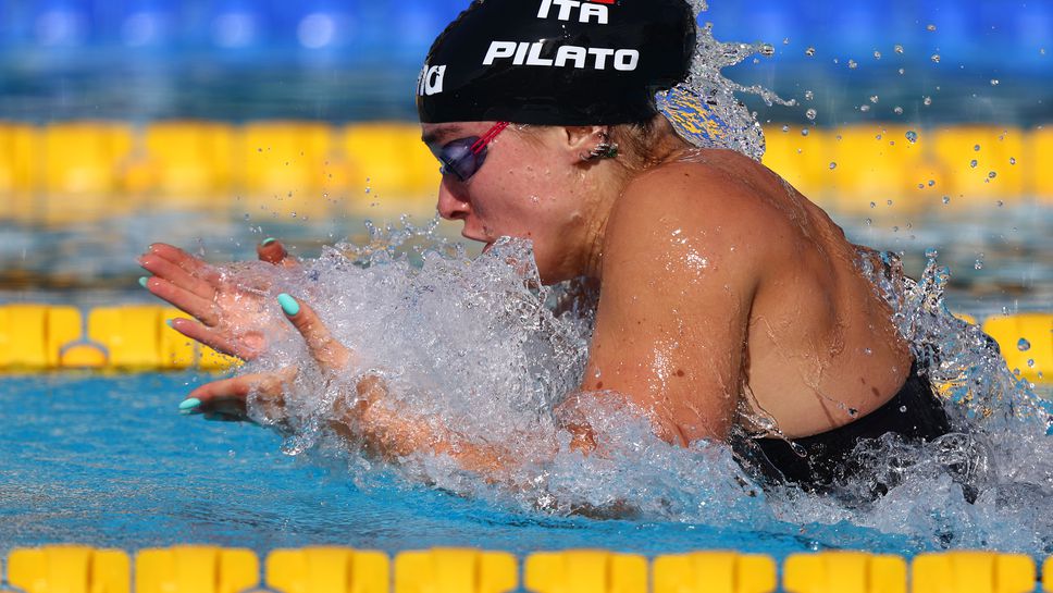 Спряха правата на италиански плувкини заради арест по подозрения в кражба в Сингапур