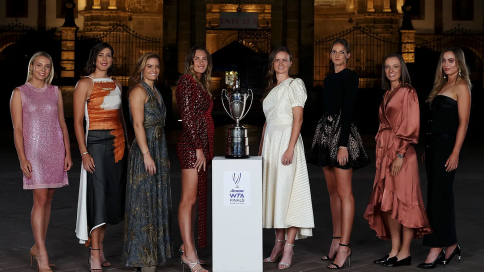 Сабаленка и Швьонтек оглавяват една от групите на Финалния турнир на WТА