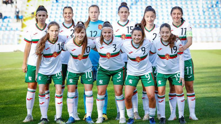 Националният тим на България за девойки до 17 години записа