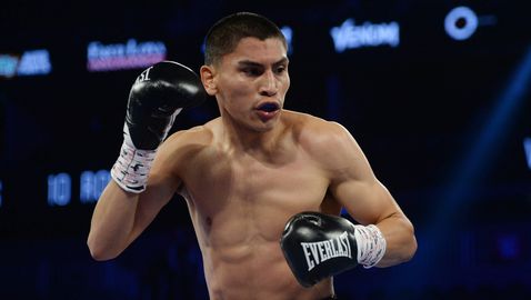  Впечатляващ нокаут на Ортис го изстреля към борбата, която боксовият свят чака 