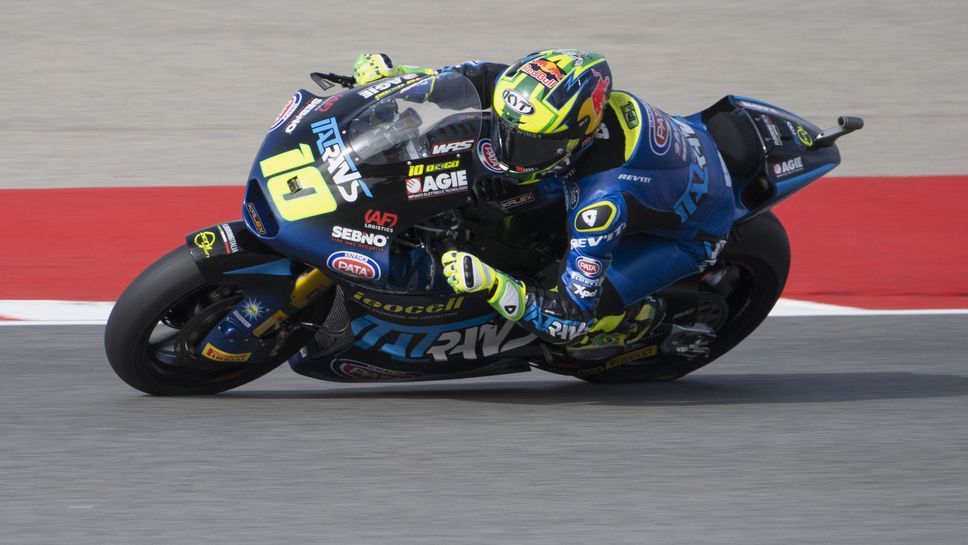 Морейра спечели в Португалия и сложи една ръка върху титлата в Moto2