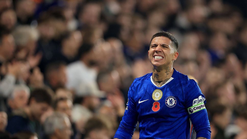 Убедителната победа на Челси с 3 0 над Уулвърхамптън беше помрачена